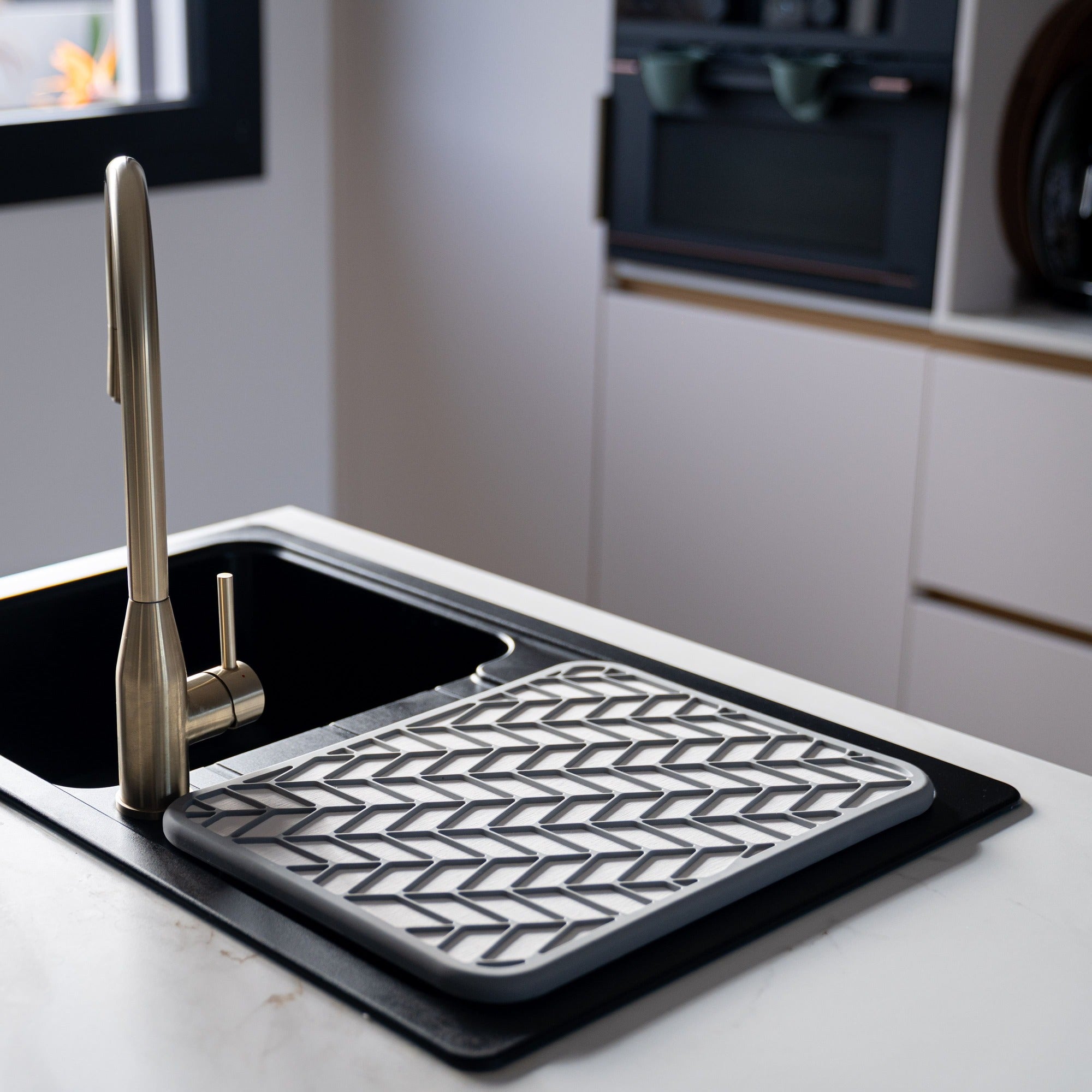 Scolapiatti in pietra diatomite